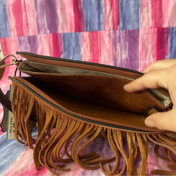 Alyssa Brown Vegan Fringe Western Clutch new with tags - Picture 10 of 11